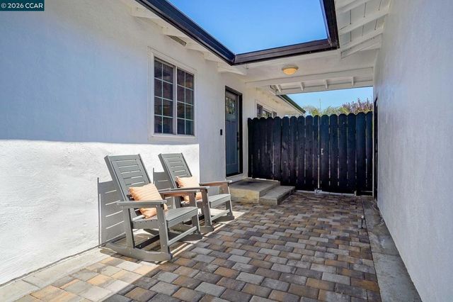 69 Fordham Ct, Pleasant Hill, CA 94523