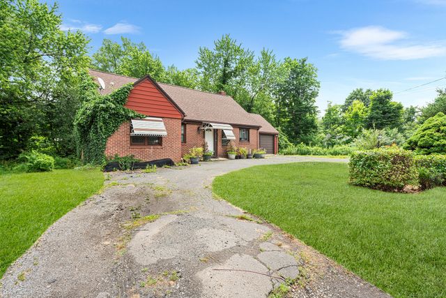 136 Cooke Street, Plainville, CT 06062