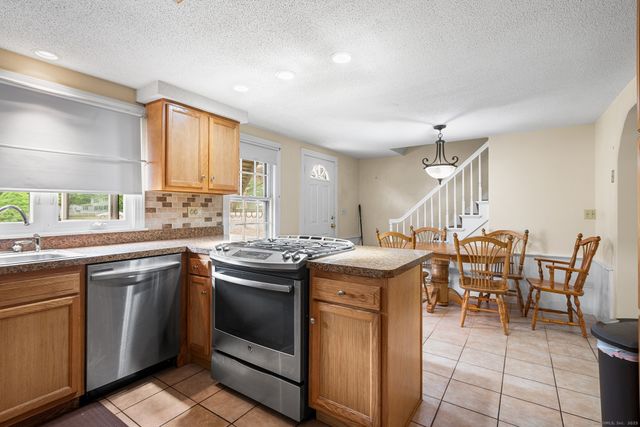 136 Cooke Street, Plainville, CT 06062