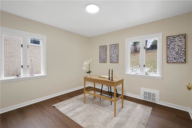 5617 Saltsburg Rd, Verona, PA 15147