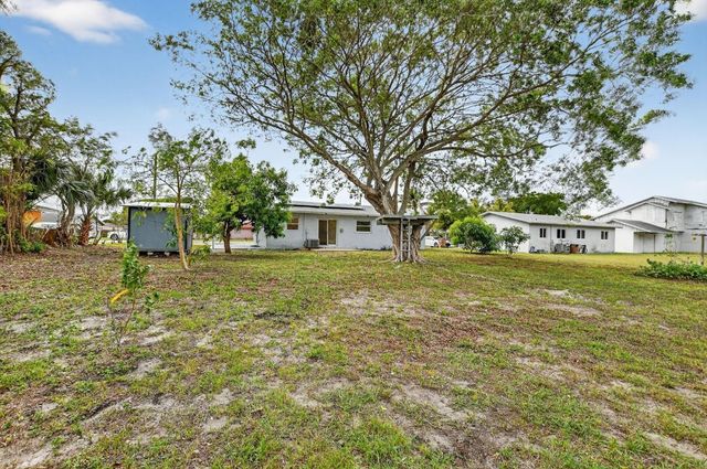 291 NW 7th Court, Deerfield Beach, FL 33441