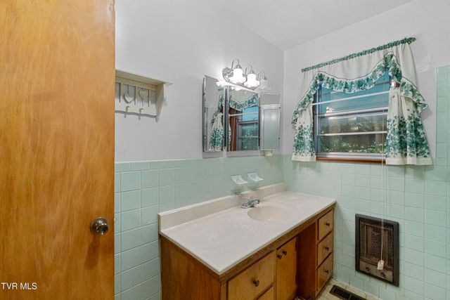 150 Decatur Street, Greeneville, TN 37743