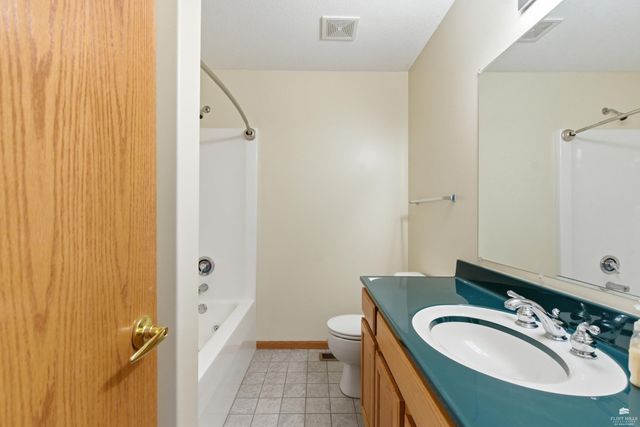 4031 Bald Eagle Drive, Manhattan, KS 66502