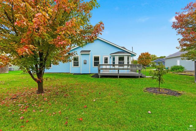 4031 Bald Eagle Drive, Manhattan, KS 66502