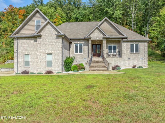3307 Greenway Drive, Knoxville, TN 37918