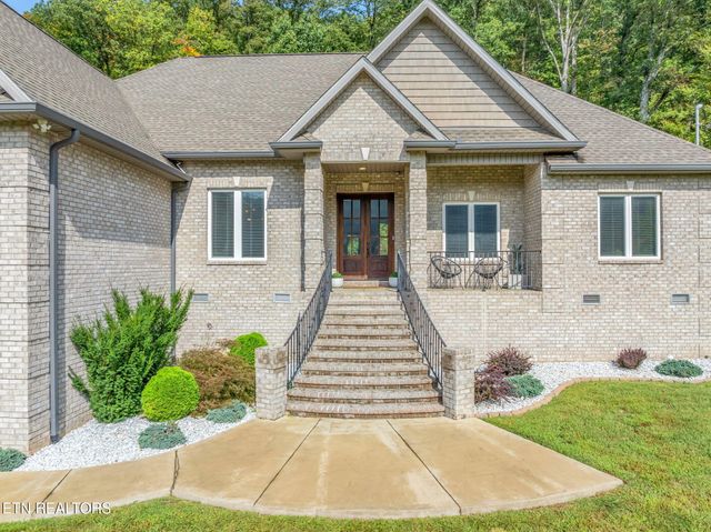 3307 Greenway Drive, Knoxville, TN 37918