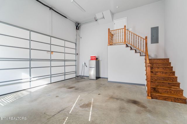 3307 Greenway Drive, Knoxville, TN 37918