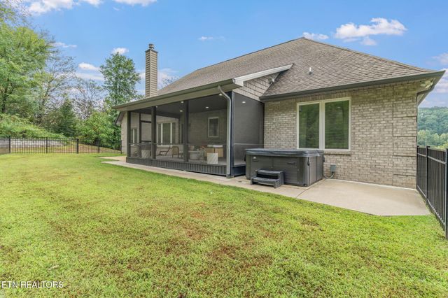 3307 Greenway Drive, Knoxville, TN 37918