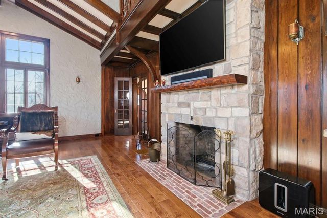 335 Westwood Drive, Houston, MO 65483