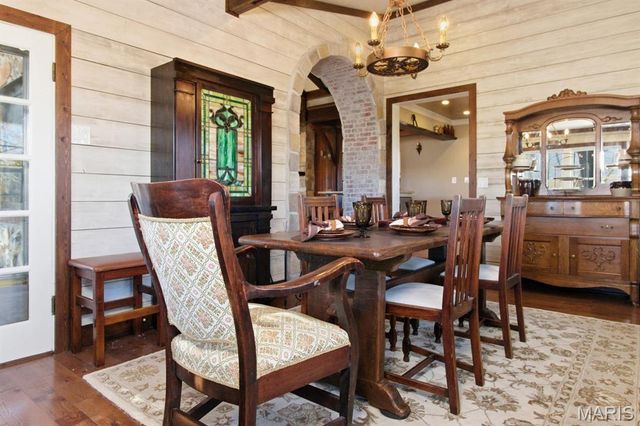 335 Westwood Drive, Houston, MO 65483