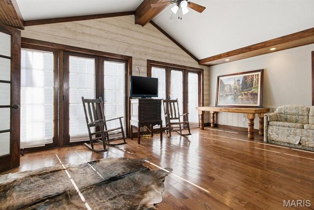 335 Westwood Drive, Houston, MO 65483