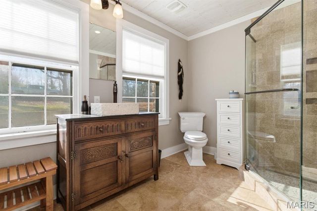 335 Westwood Drive, Houston, MO 65483