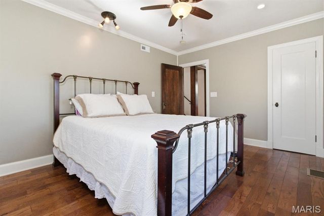 335 Westwood Drive, Houston, MO 65483