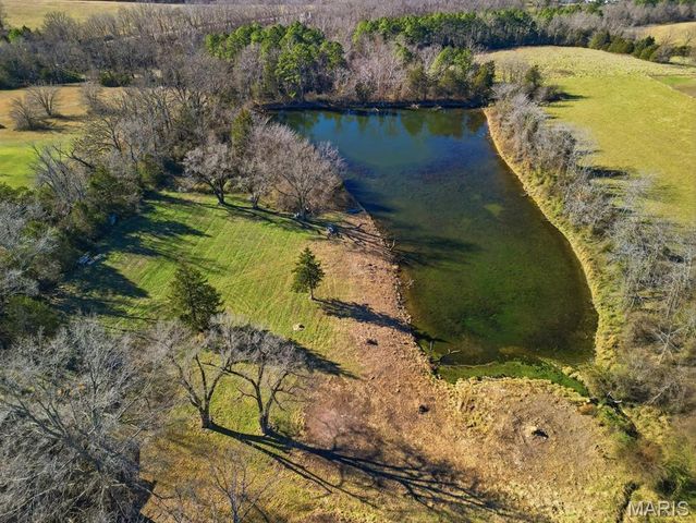 335 Westwood Drive, Houston, MO 65483