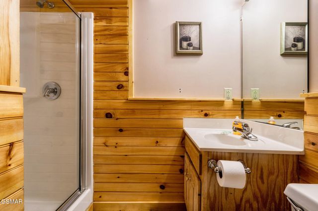1318 N Baden Drive, Gatlinburg, TN 37738