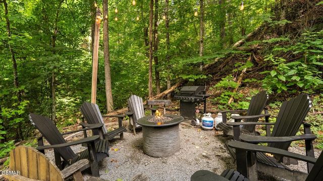 1318 N Baden Drive, Gatlinburg, TN 37738