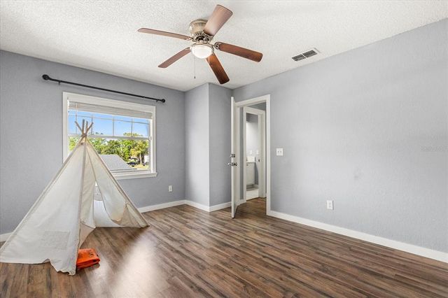 2566 CONWAY GARDENS ROAD, Orlando, FL 32806