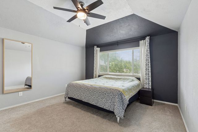 304 Lark Lane, Euless, TX 76039