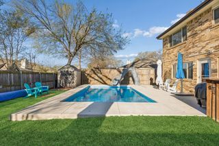 304 Lark Lane, Euless, TX 76039