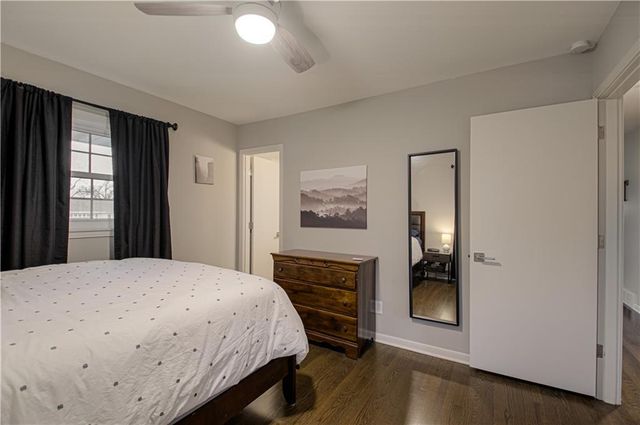 5916 W 101 Place, Overland Park, KS 66207