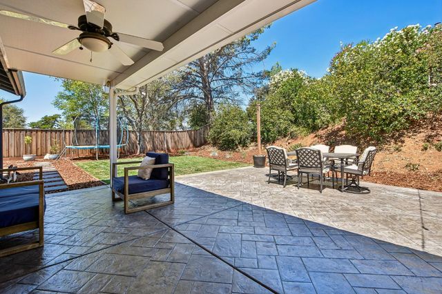 3419 La Canada Dr, Cameron Park, CA 95682