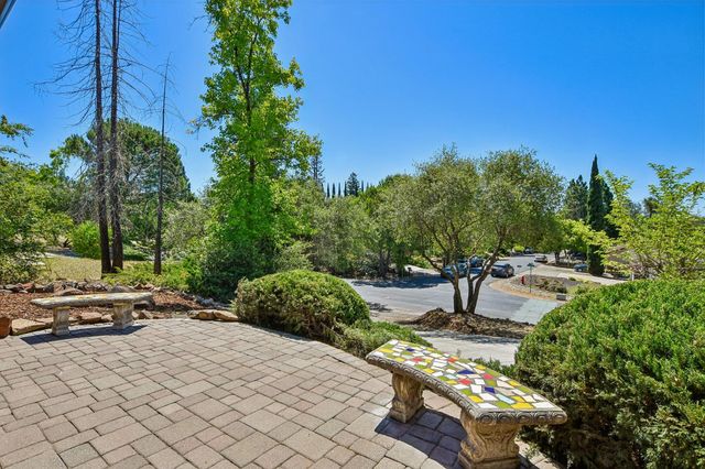 3419 La Canada Dr, Cameron Park, CA 95682