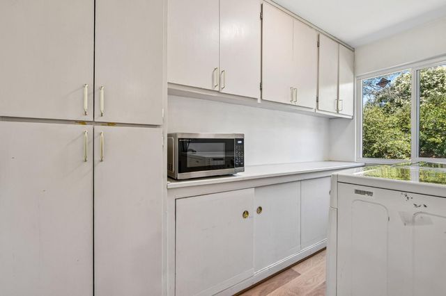 3419 La Canada Dr, Cameron Park, CA 95682