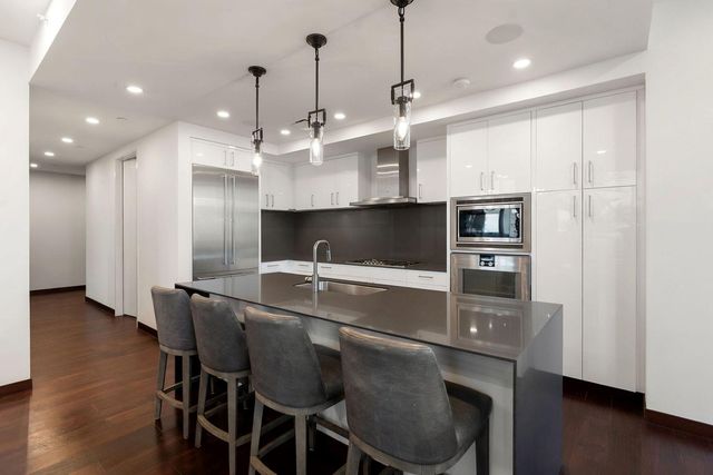 301 West Ave 4505, Austin, TX 78701