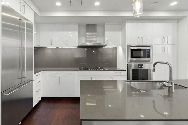 301 West Ave 4505, Austin, TX 78701