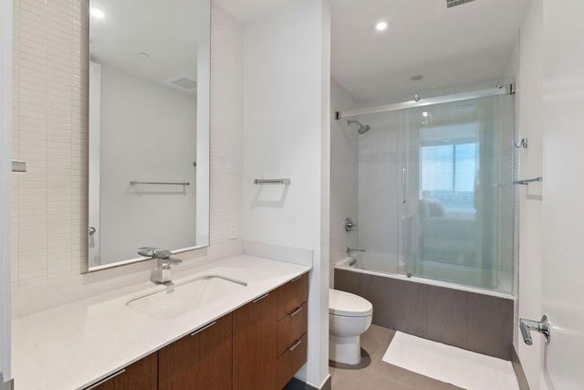 301 West Ave 4505, Austin, TX 78701