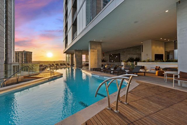 301 West Ave 4505, Austin, TX 78701