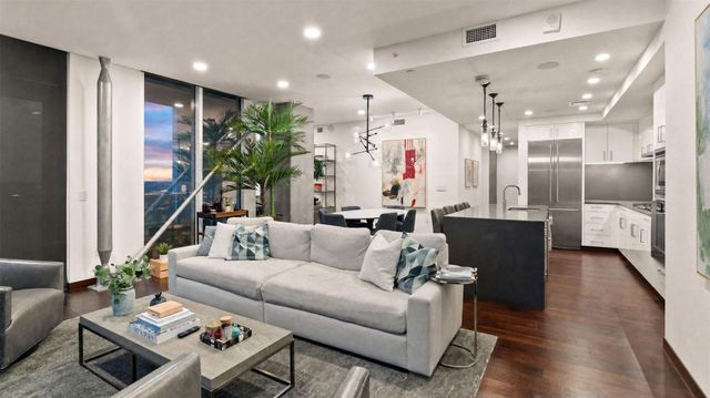 301 West Ave 4505, Austin, TX 78701