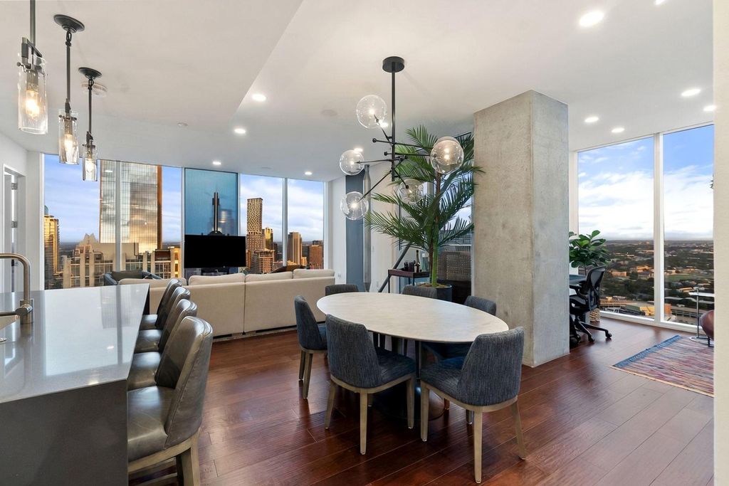 301 West Ave 4505, Austin, TX 78701
