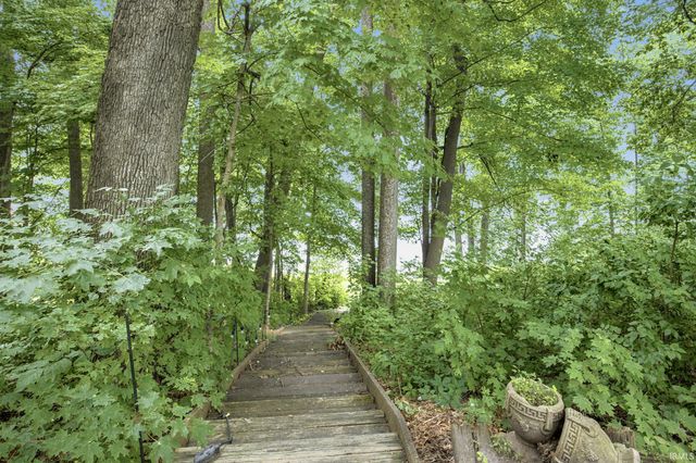 12301 W Grantham Lane, Monticello, IN 47960