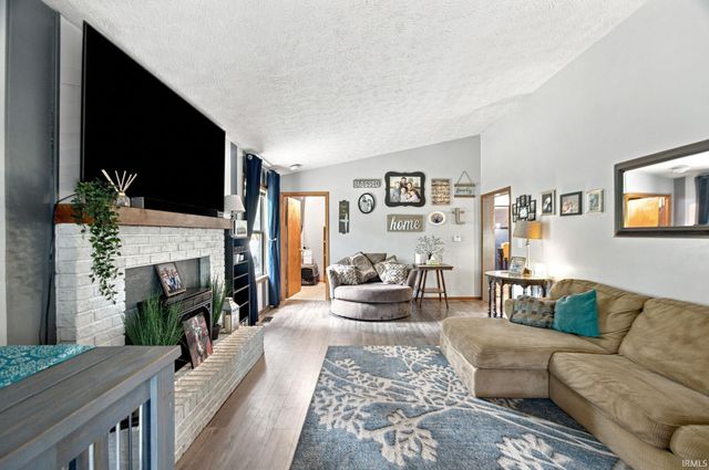 12301 W Grantham Lane, Monticello, IN 47960