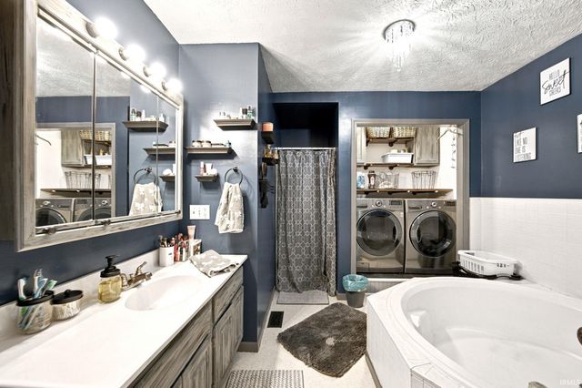 12301 W Grantham Lane, Monticello, IN 47960