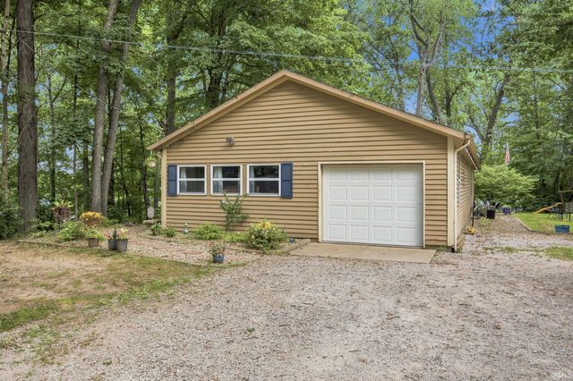 12301 W Grantham Lane, Monticello, IN 47960