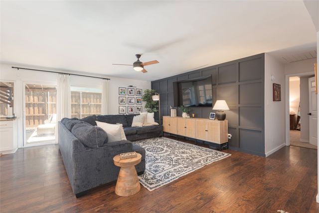 5621 Tucker Street, The Colony, TX 75056