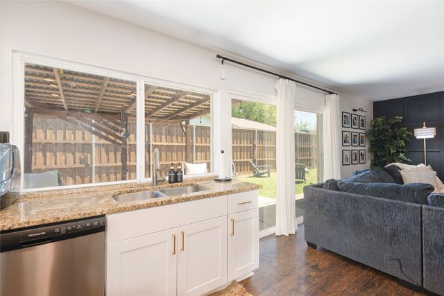 5621 Tucker Street, The Colony, TX 75056