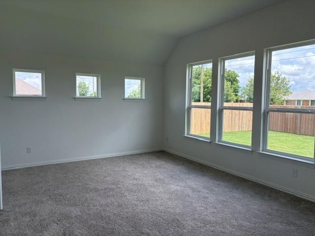 311 Greinert DR, Taylor, TX 76574