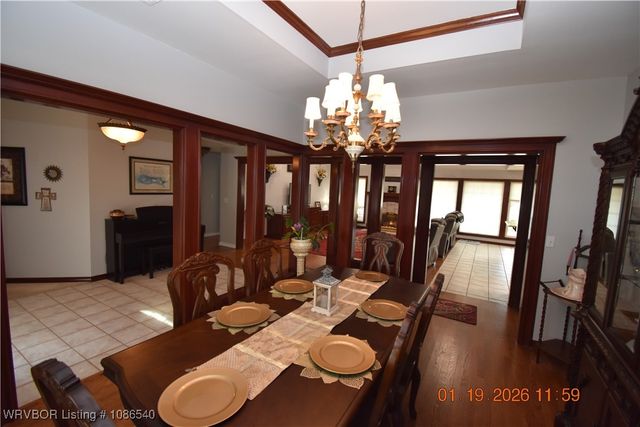 2709 E Smith Drive, Sallisaw, OK 74955