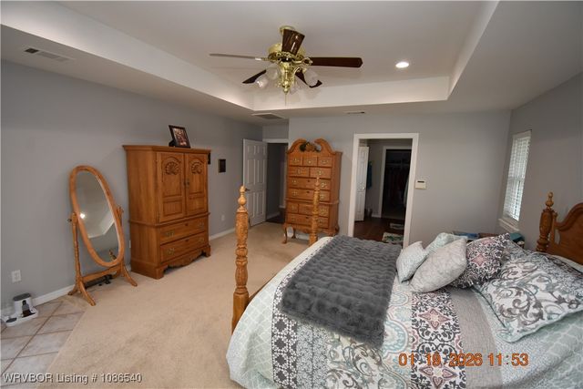 2709 E Smith Drive, Sallisaw, OK 74955