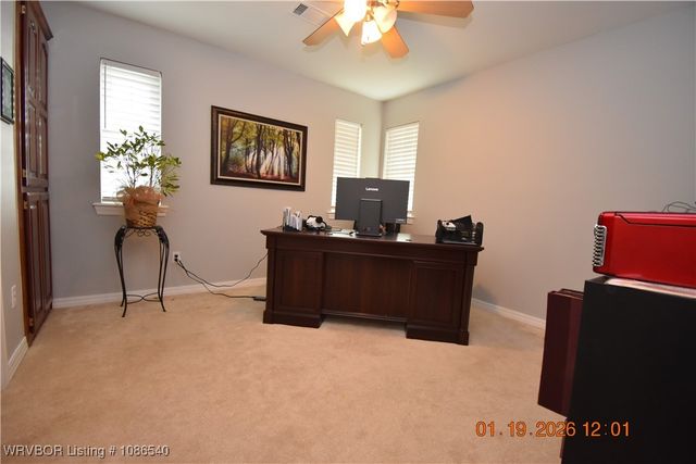 2709 E Smith Drive, Sallisaw, OK 74955