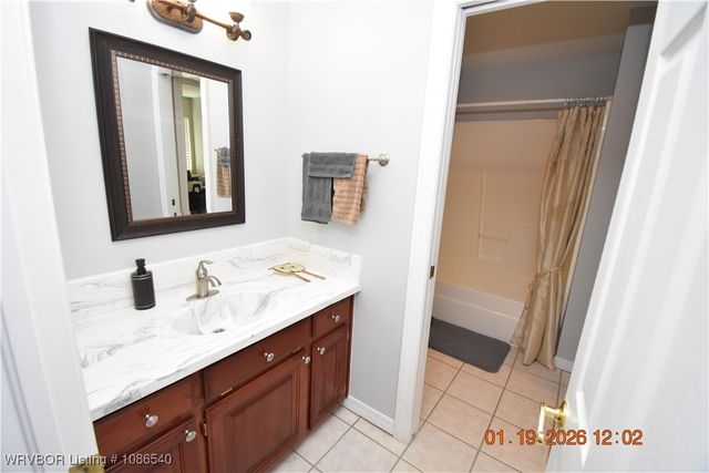 2709 E Smith Drive, Sallisaw, OK 74955