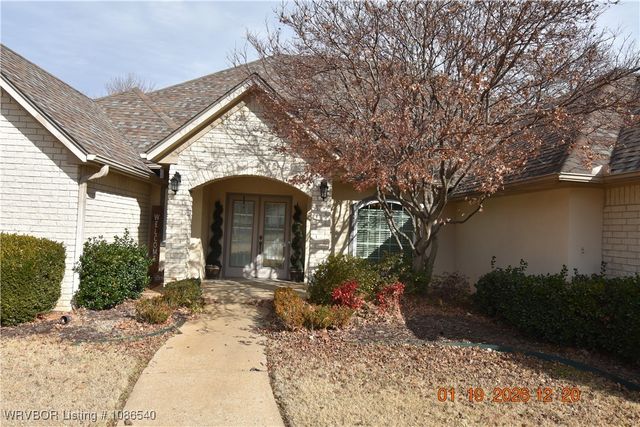 2709 E Smith Drive, Sallisaw, OK 74955