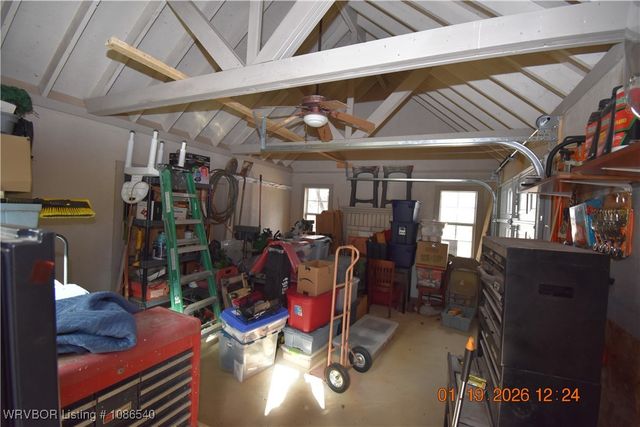 2709 E Smith Drive, Sallisaw, OK 74955