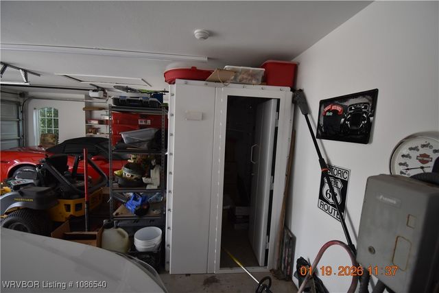 2709 E Smith Drive, Sallisaw, OK 74955