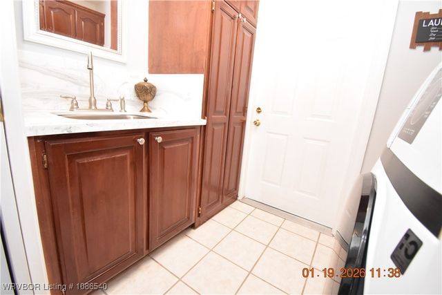 2709 E Smith Drive, Sallisaw, OK 74955