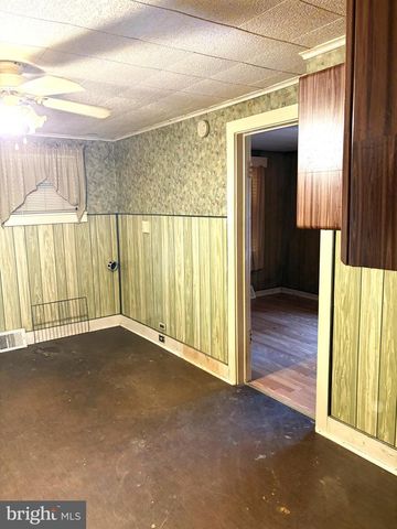 26 FAIRVIEW STREET, Carlisle, PA 17015