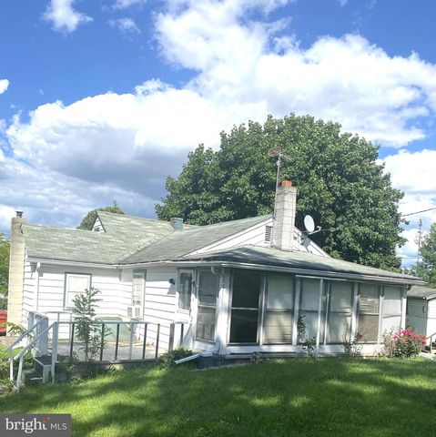 26 FAIRVIEW STREET, Carlisle, PA 17015